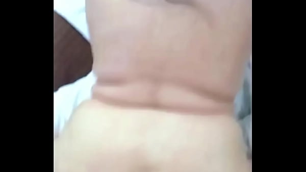 Sexo de Perrito con la NOVIA de mi amigo termina con dos corridas dentro de su coño