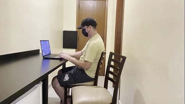 sentei gostoso no pau do meu professor